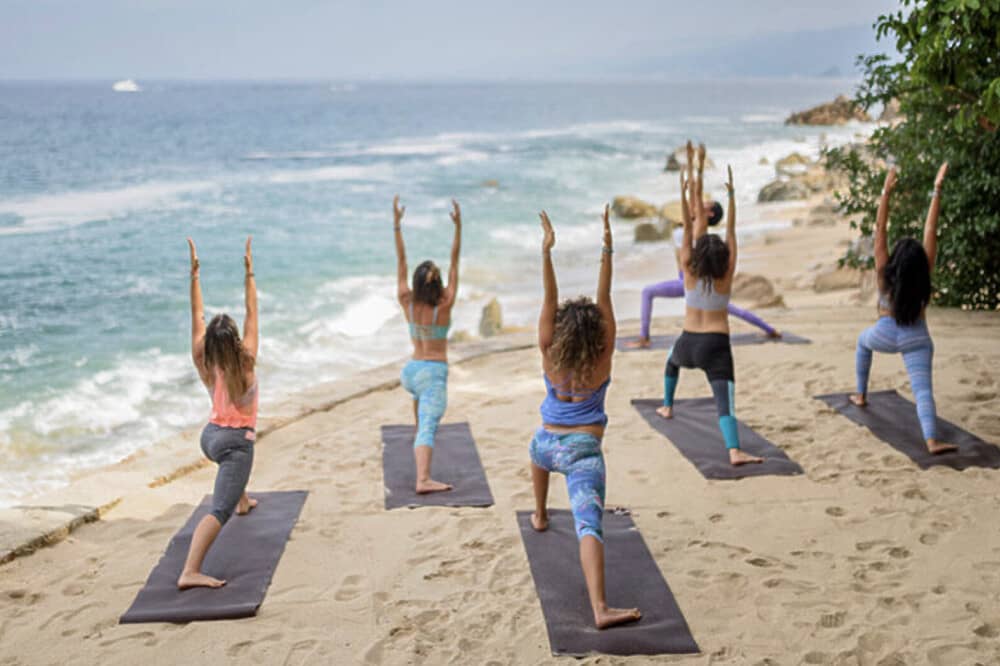 6 Day Women's SUP & Yoga Adventure Retreat in Jalisco, Mexico