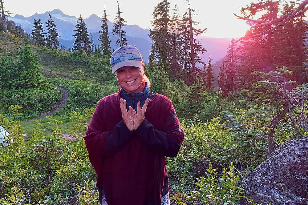 4 Day Sacred Yoga Backpacking Women's Pilgrimage, Washington, US