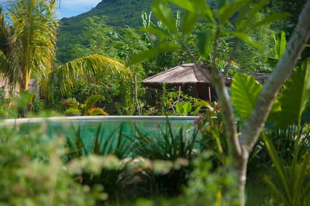 11 Day Abode Natural Therapy Training & Healing YTT, Indonesia