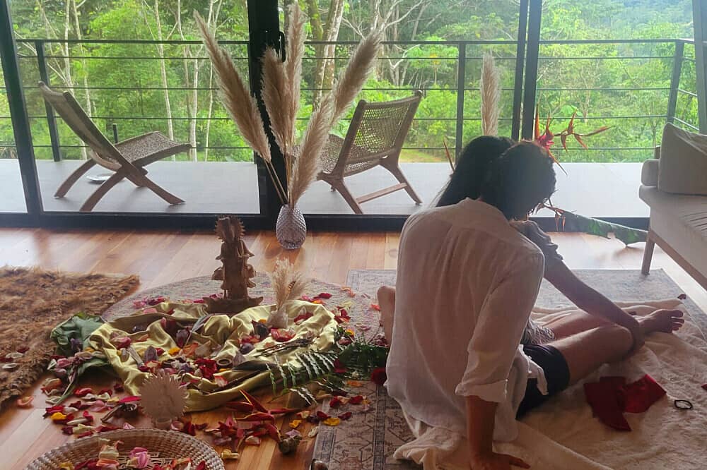 5 Day 'Heart of Intimacy" Couple's Tantra Retreat in Costa Rica