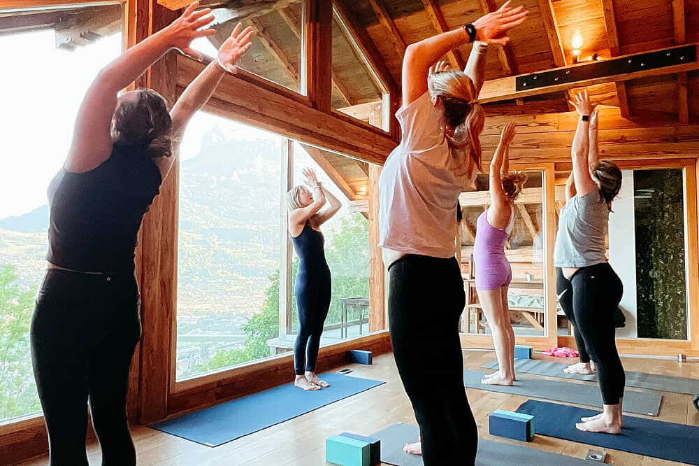 4 Day Mountain Wellness Retreat: Hiking & Yoga in France