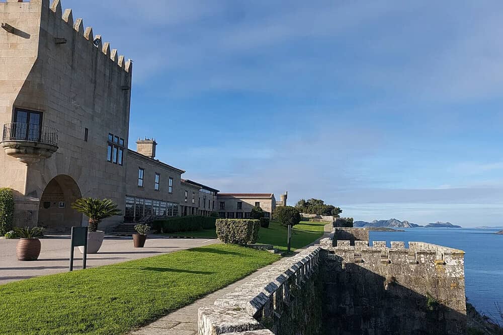 8 Day Mindfully Guided Portuguese Coastal Camino In Spain