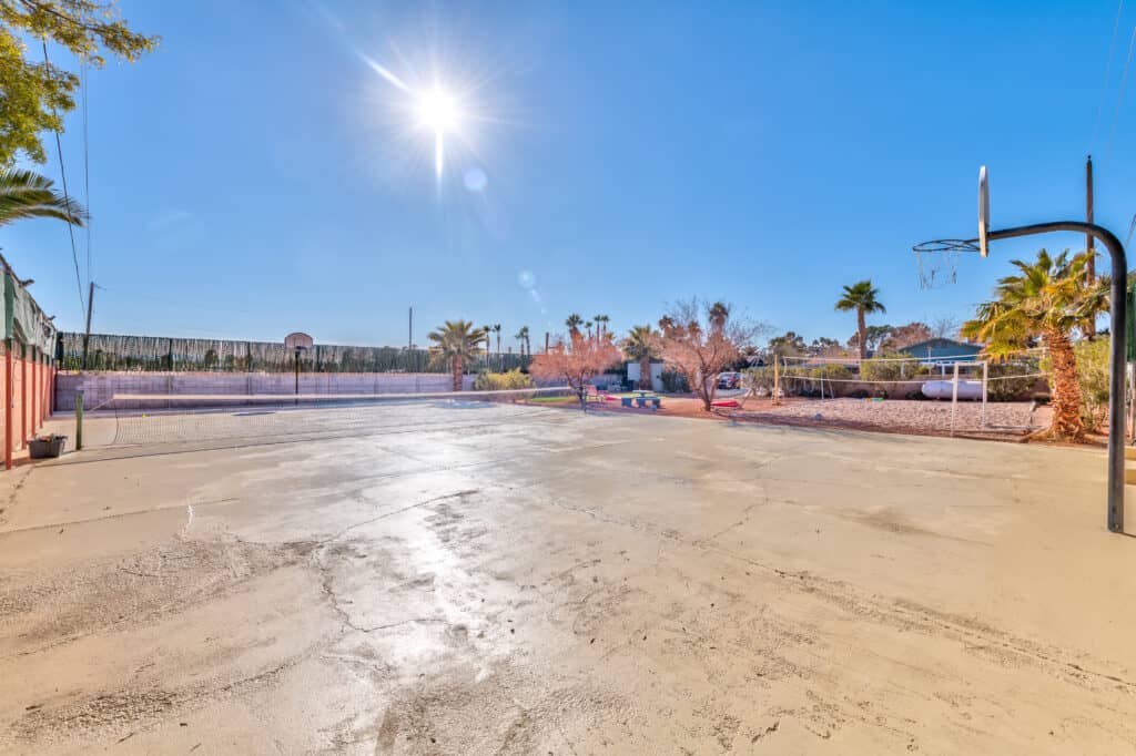 Incredible Paradise Resorts