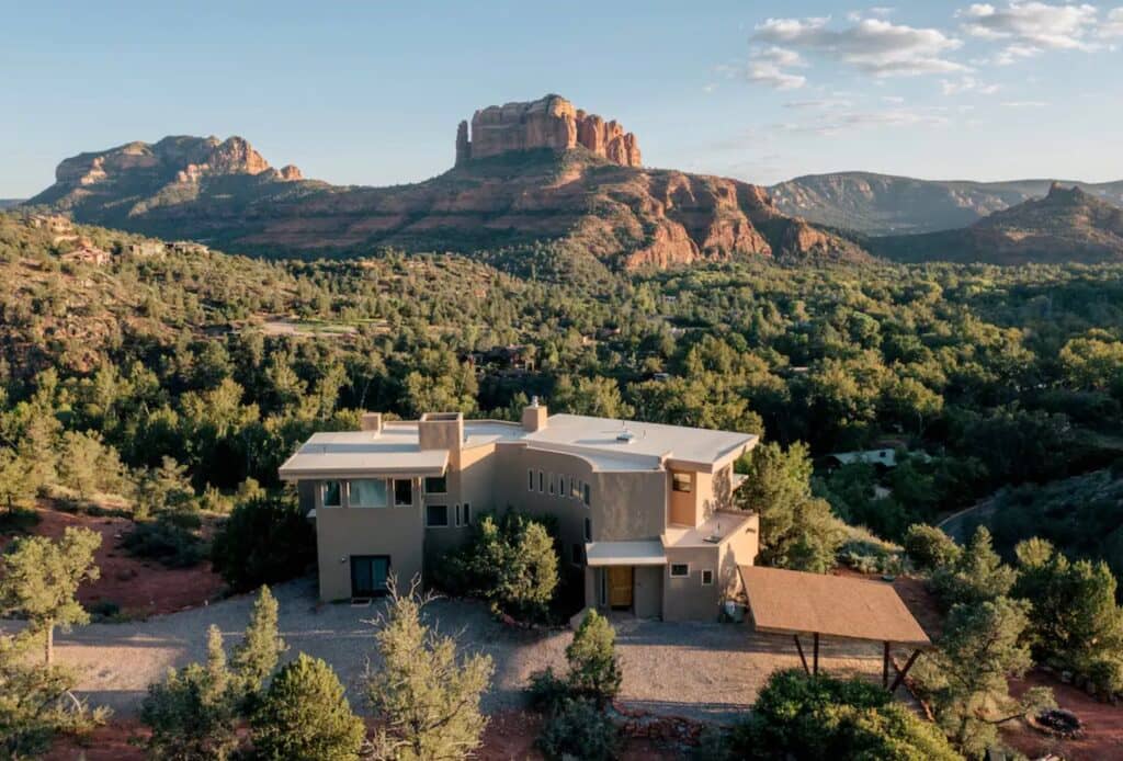 Elevate Luxury Retreat