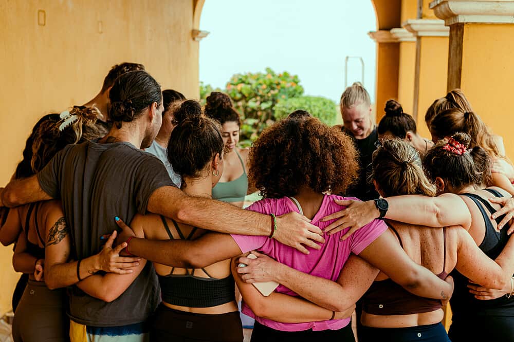 28 Day 300hr Advanced Yoga Training with Guru Santhosh, Colombia 4