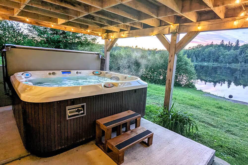 5 Day Reconnect to Your Intuition Lakeside Retreat in Canada 4