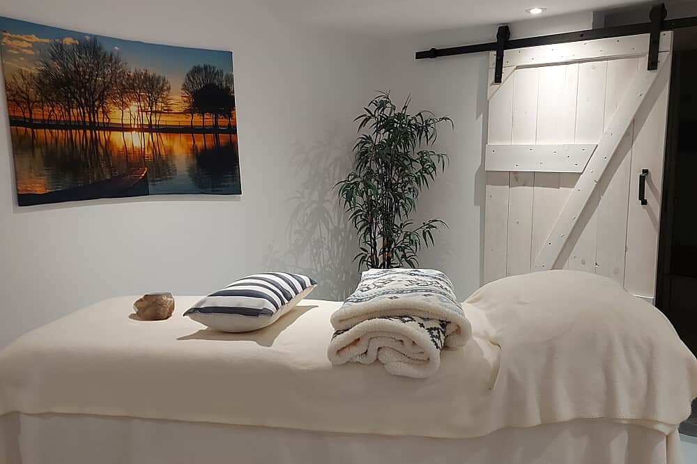 3 Day Private Retreat, Chatham, ON, Canada 7