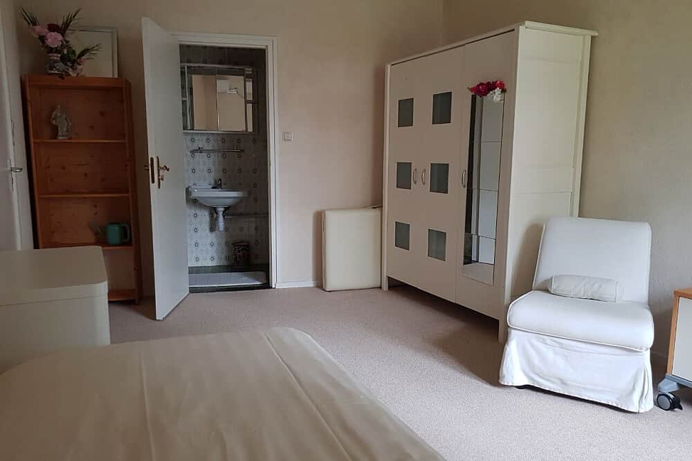 7 Day Private Dark Retreat in Spiritual Centre, The Netherlands 2