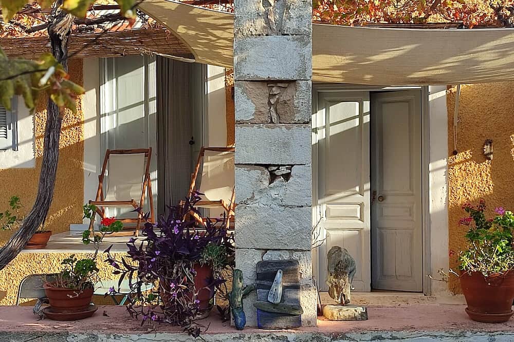 8 Day Creative Flow Exploring Ceramics on Aegina Island, Greece 7