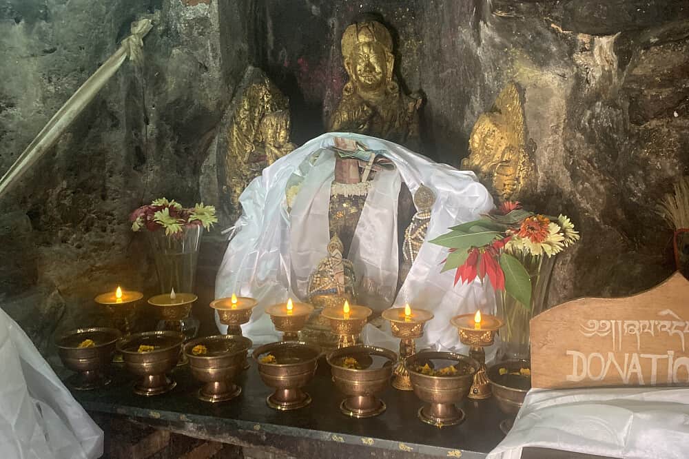 11 Day All-Inclusive Tibetan Buddhist Monastery Retreat in Nepal 8