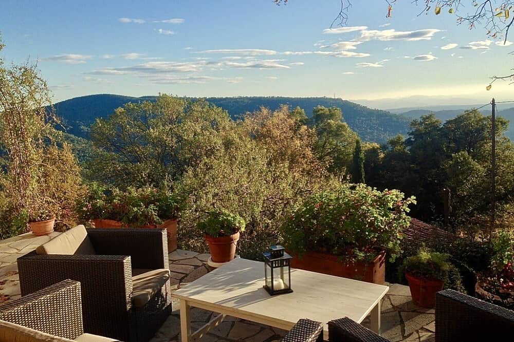 8 Day 6 SENSES Retreat in Bargemon, Provence, France 6