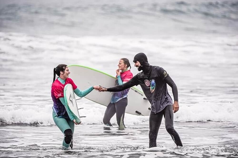 6 Day 'Good Waves & Good Vibes' Surf Camp, Punta De Lobos, Chile 7