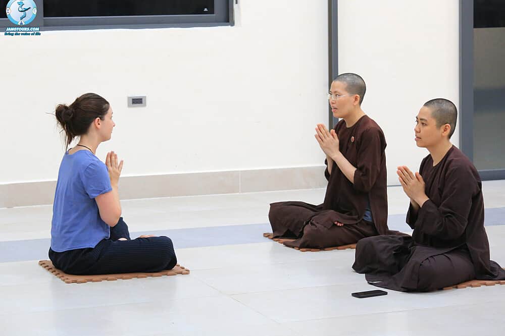 4 Day Mindfulness Meditation & Monastic Life Experience, Vietnam 8