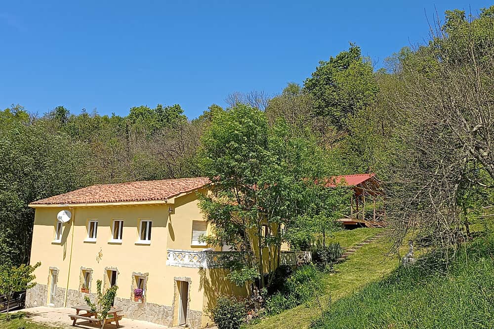 8 Day Qigong & Meditation Certified Instructor Course in Spain 7