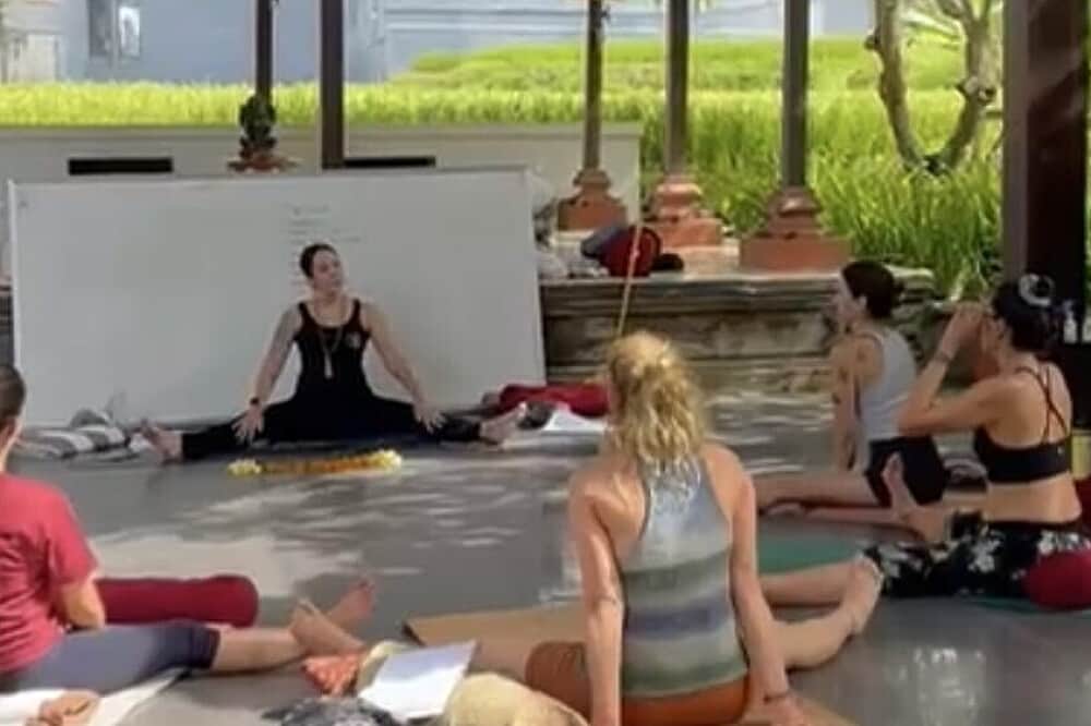 20 Day 200 Hour Yin Yoga & Breathwork: Yoga TTC, Bali 7