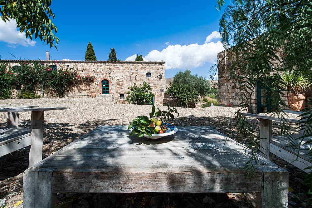 8 Day Yoga, Mindfulness and Walking Retreat in Sicily, Italy 6