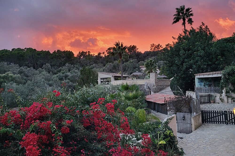 8 Day Radiate Bliss: Women’s Summer Sanctuary in Mallorca, Spain 4