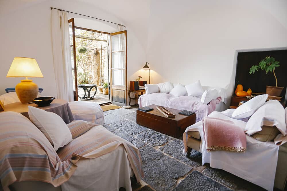 5 Day Self-Compassion & Creativity Retreat in Mallorca, Spain 4