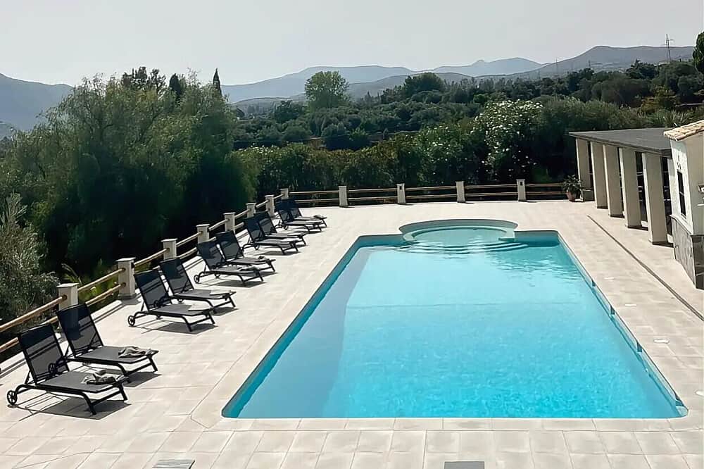 5 Day Creative Reset Retreat in Tijola, Spain 7