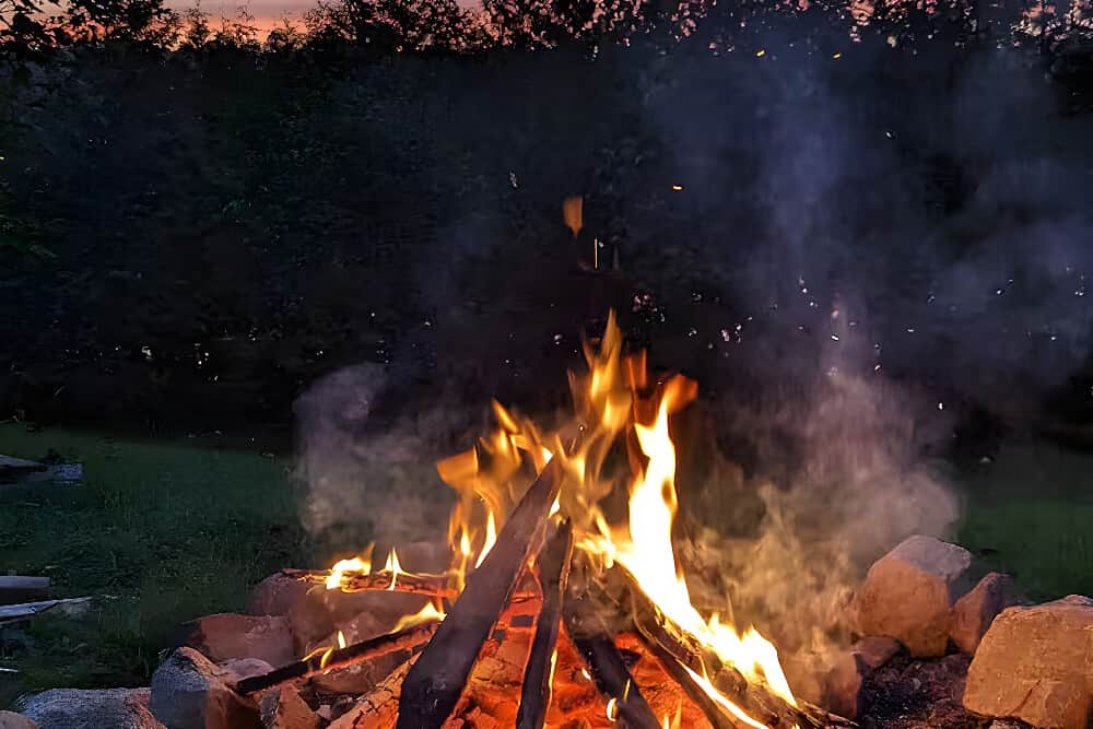 7 Day Reconnect to Your Intuition Lakeside Retreat in Canada 5