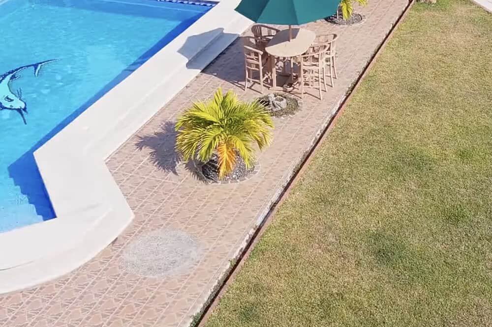 5 Day 300 HR YTT Online & Elements Wellness Retreat, Costa Rica 4