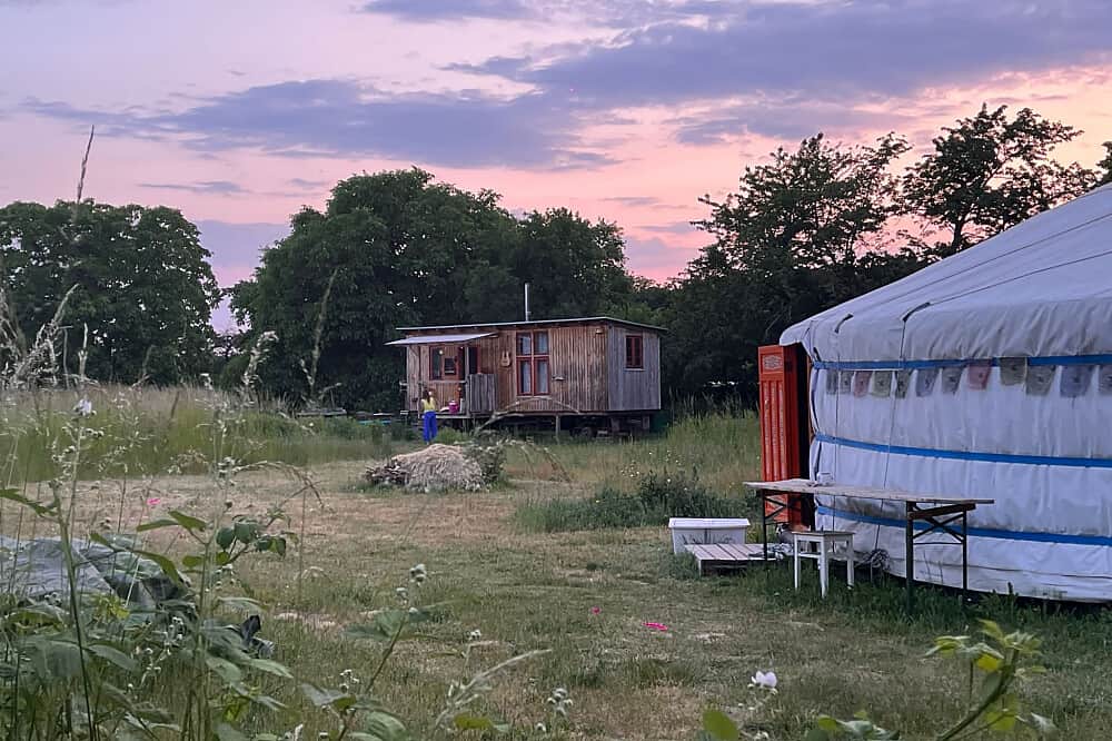 3 Day The Magic of Yoga Weekend Retreat in Jacobsdorf, Germany 5