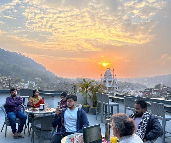 Bunk Stay Yoga Vacation