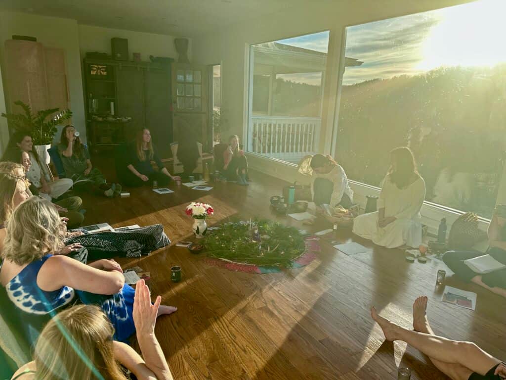 Divine Nectar Botanicals 4