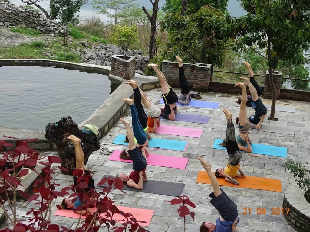 Yatri yoga trek Nepal 2