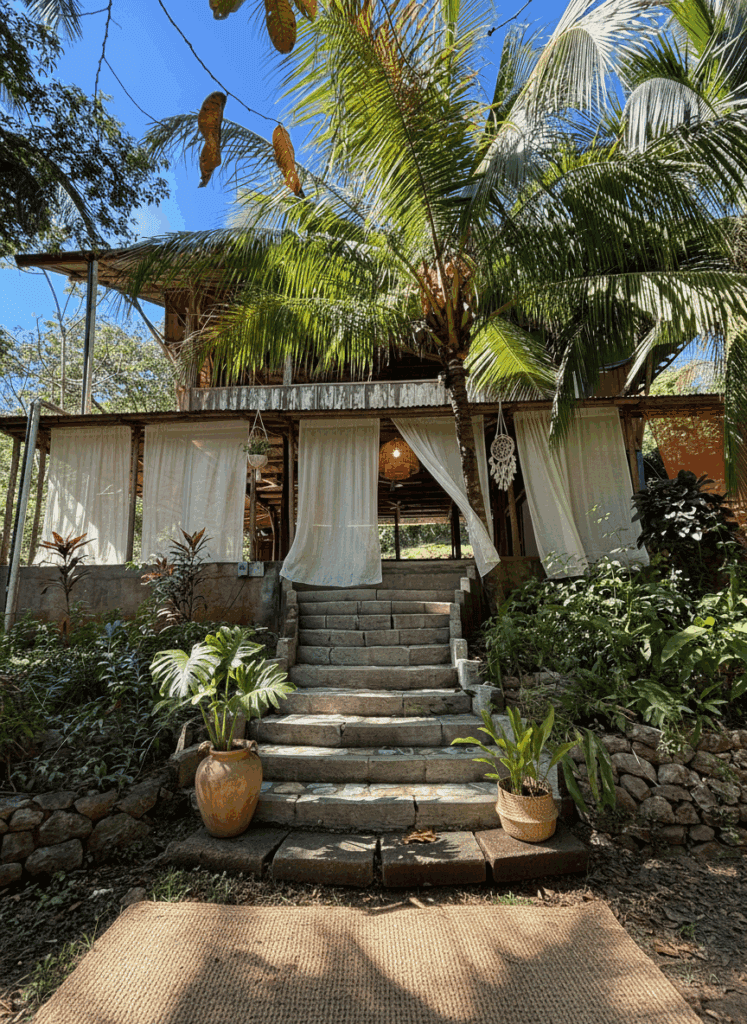 Alya - Jungle Casitas