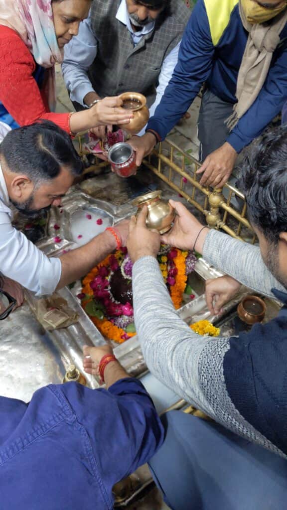 Om Ananda Indian Spiritual Tours 1