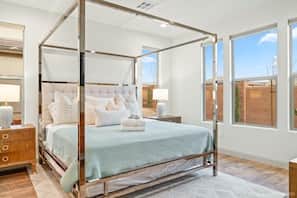 Illuminate Her Voice Women's Weekend Retreat 7