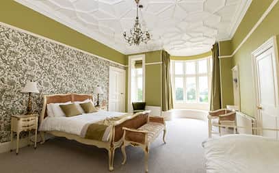 Master Your Menopause with Empower You 6