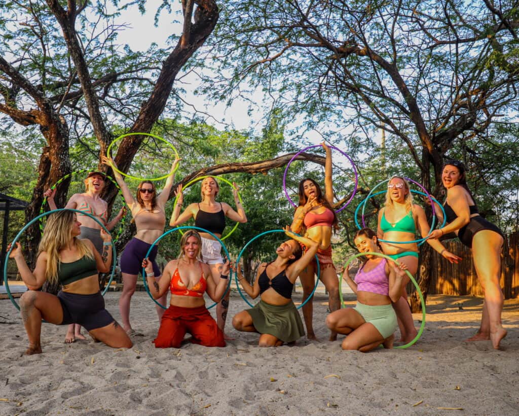 SURF HOOP YOGA Retreat 8