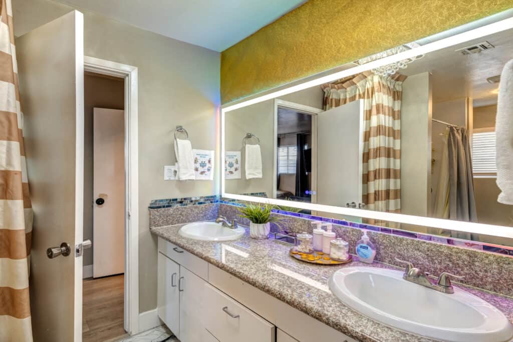 Incredible Paradise Resorts 6